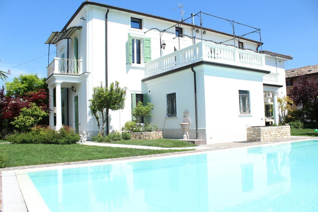 Maison Fortune Castelnuovo del Garda Bilik gambar